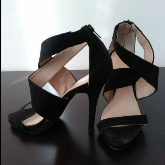 Heels - Picture 1 of 1